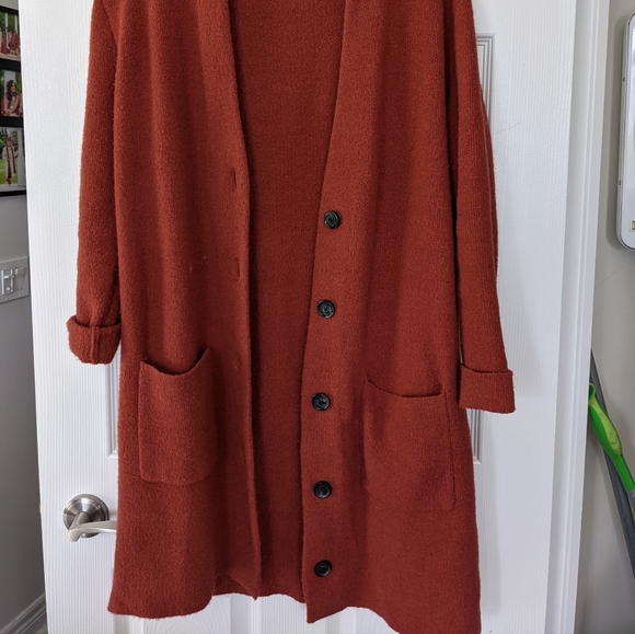 Coatigan/ cardigan sz small rust red colour - Picture 2 of 6